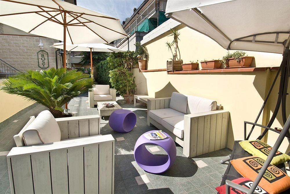 Hotel Locanda Rosy Каттоліка Екстер'єр фото